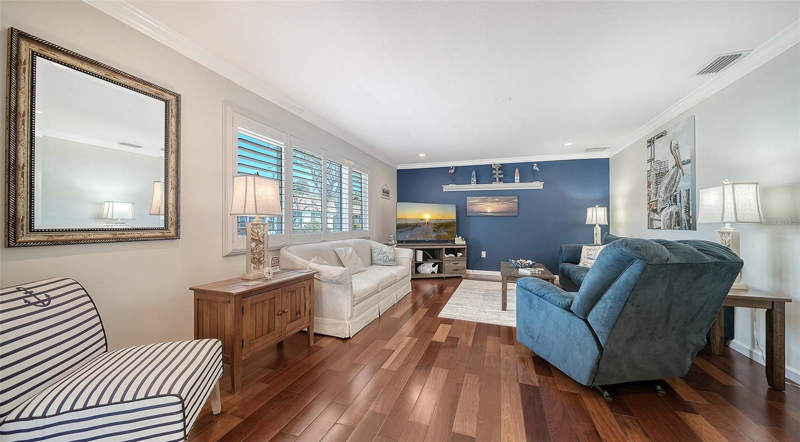 STRATHMORE RIVERSIDE I - Residential