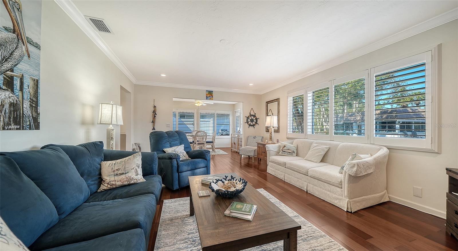 STRATHMORE RIVERSIDE I - Residential