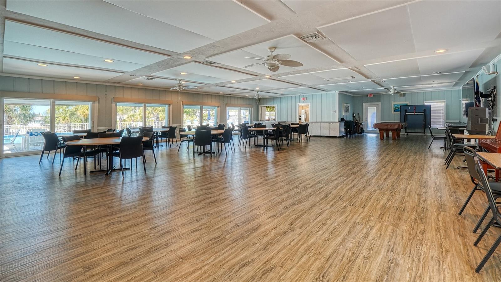 STRATHMORE RIVERSIDE I - Residential