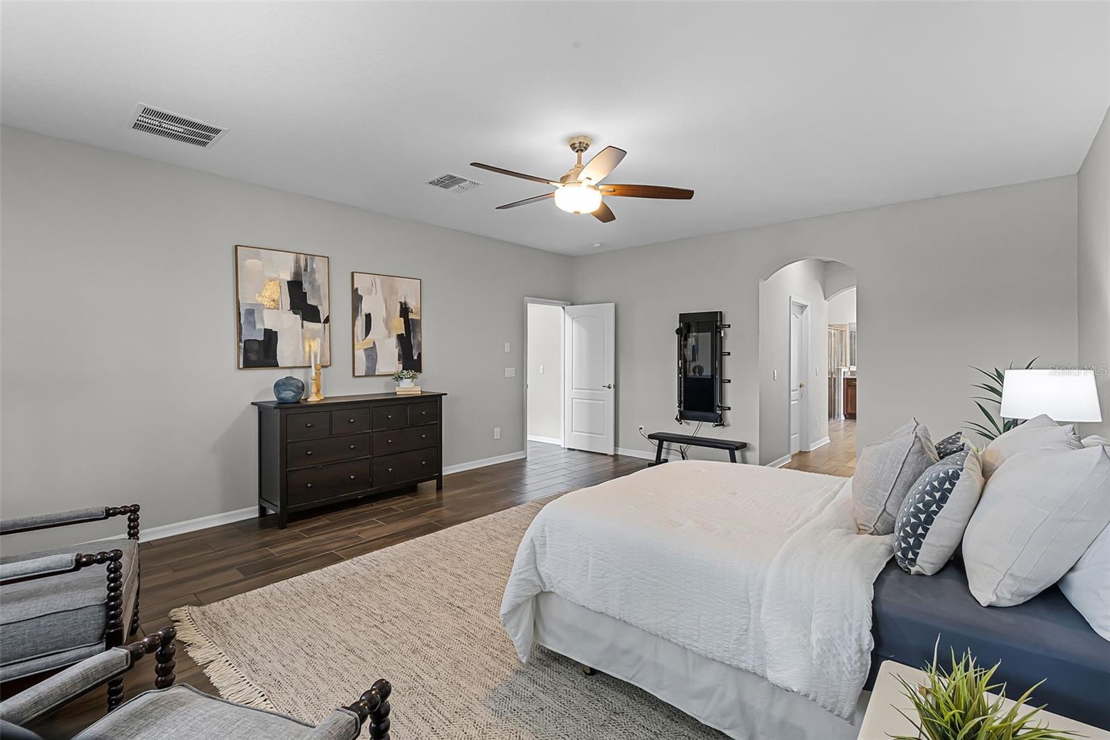 WEST LAKE HANCOCK ESTATES - Residential Lease