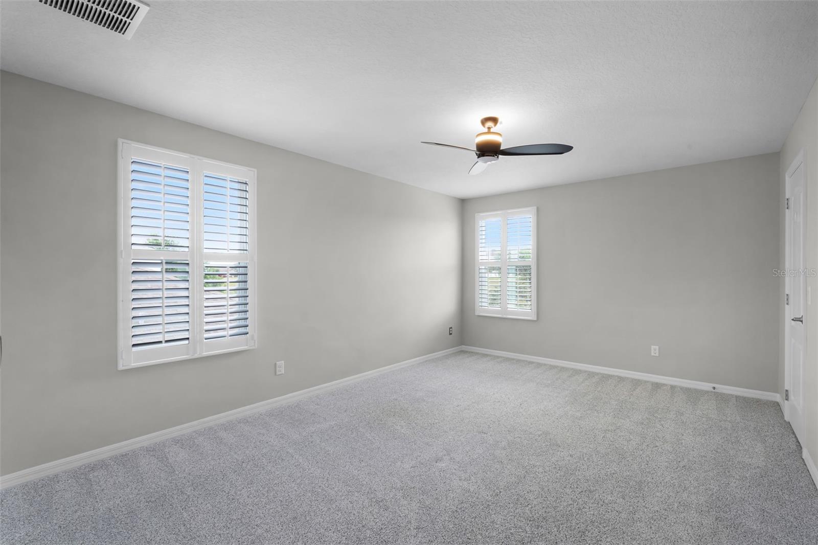 WEST LAKE HANCOCK ESTATES - Residential Lease