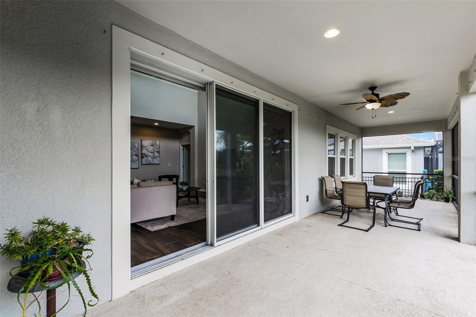 WEST LAKE HANCOCK ESTATES - Residential Lease