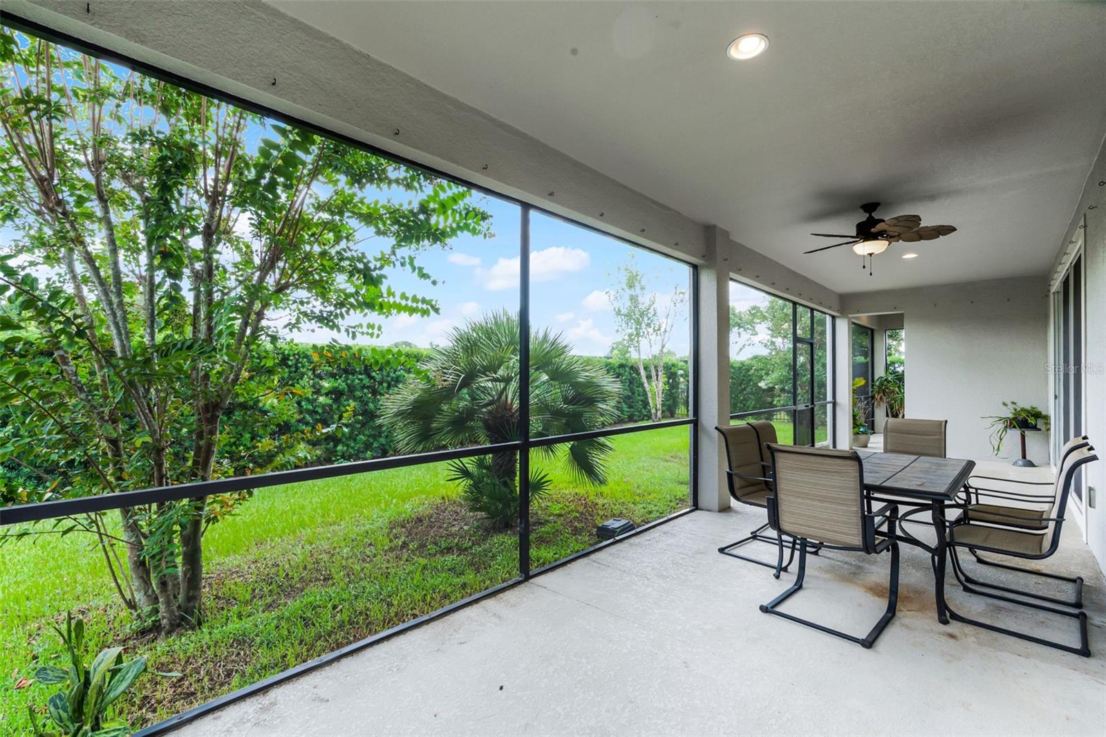 WEST LAKE HANCOCK ESTATES - Residential Lease