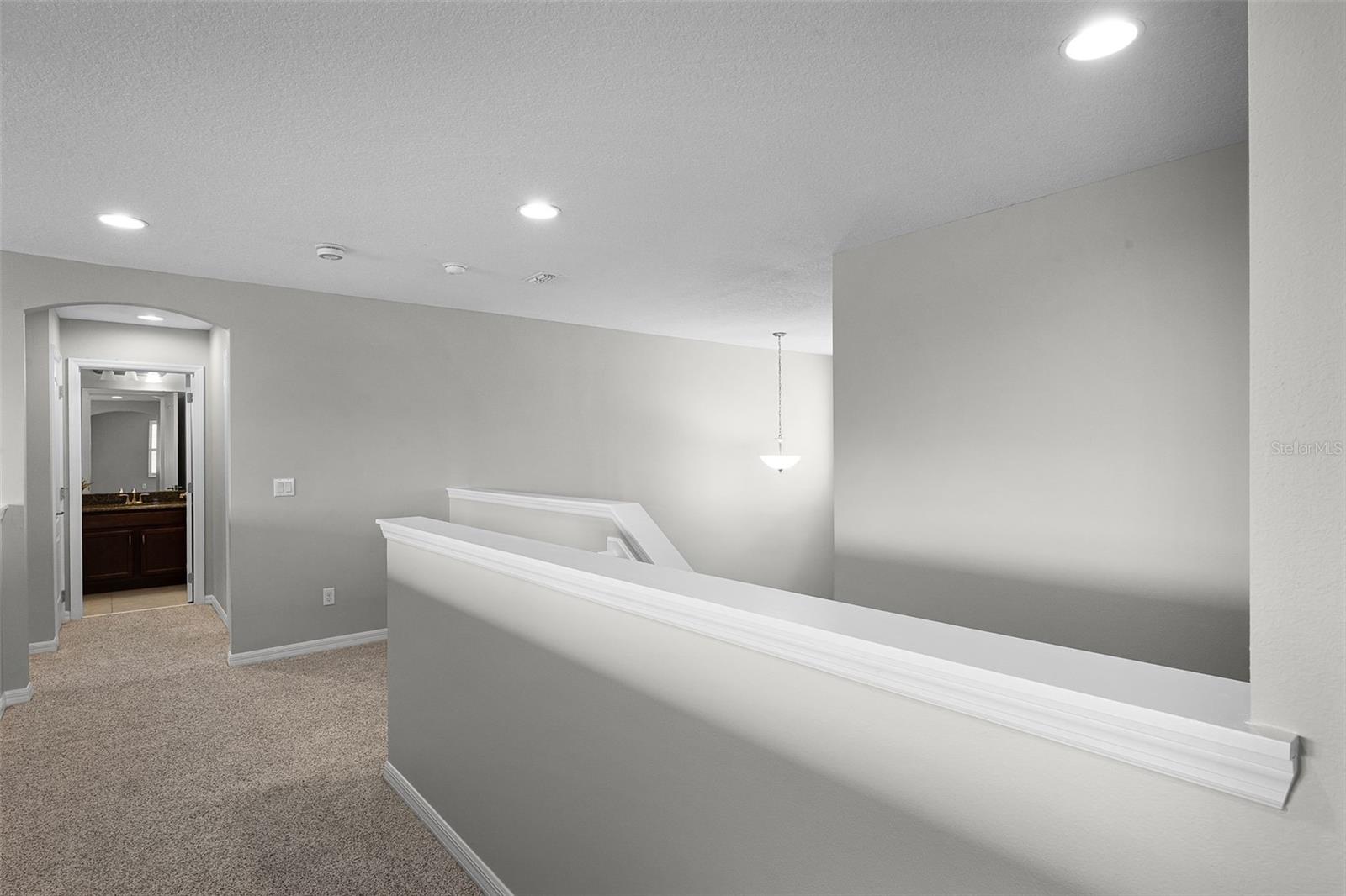 WEST LAKE HANCOCK ESTATES - Residential Lease