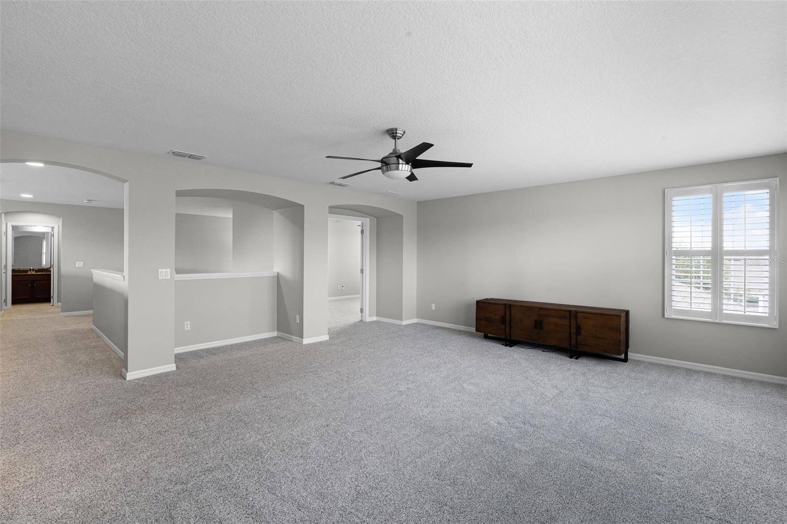 WEST LAKE HANCOCK ESTATES - Residential Lease