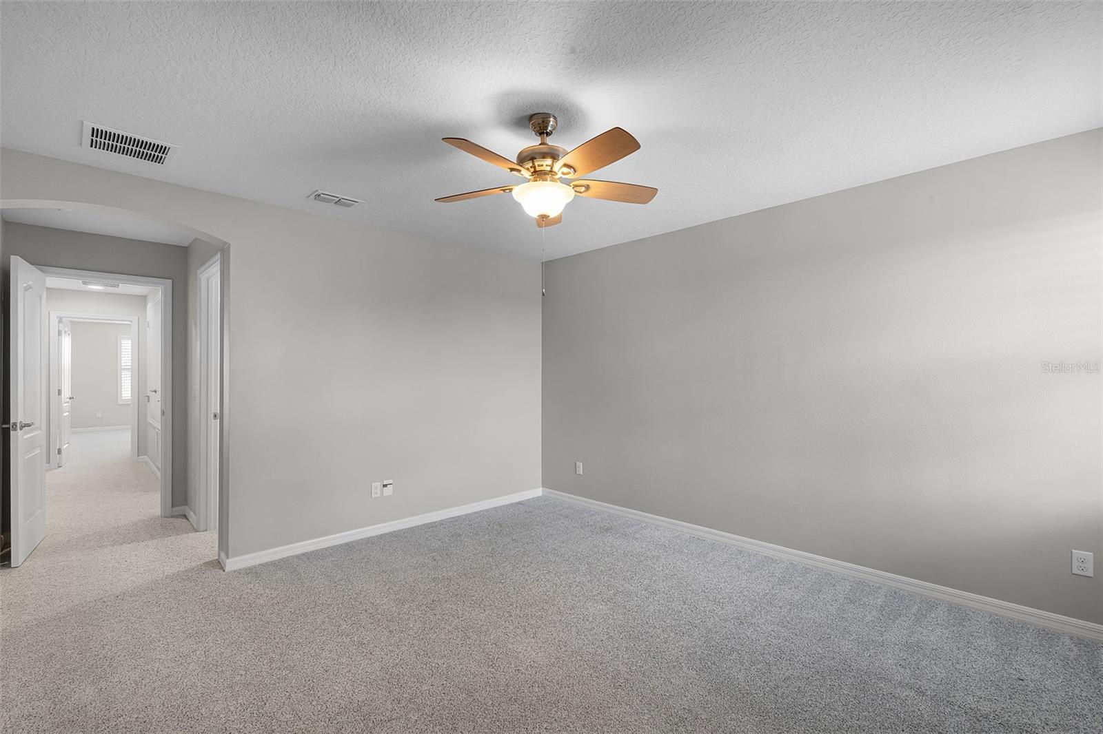 WEST LAKE HANCOCK ESTATES - Residential Lease