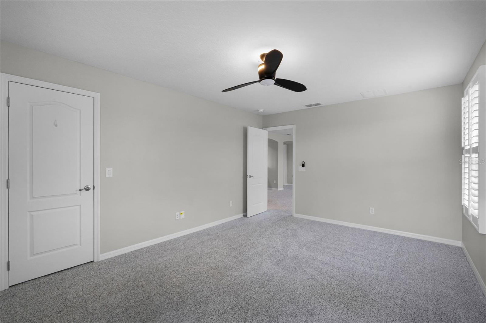 WEST LAKE HANCOCK ESTATES - Residential Lease