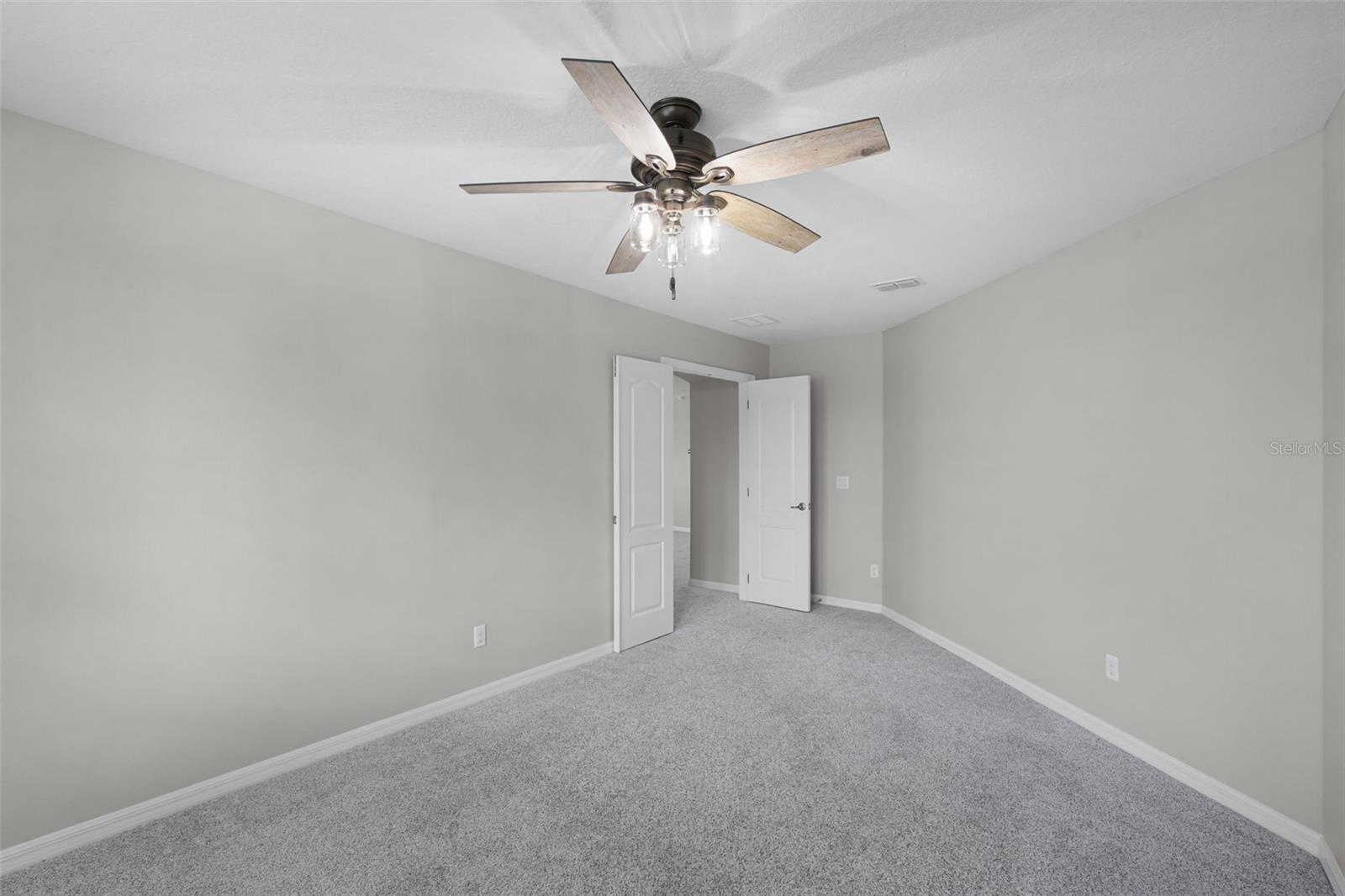 WEST LAKE HANCOCK ESTATES - Residential Lease