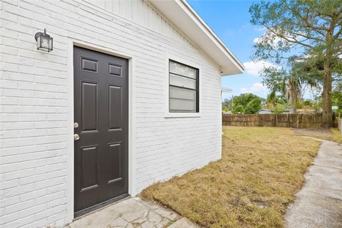 A home in TAMPA