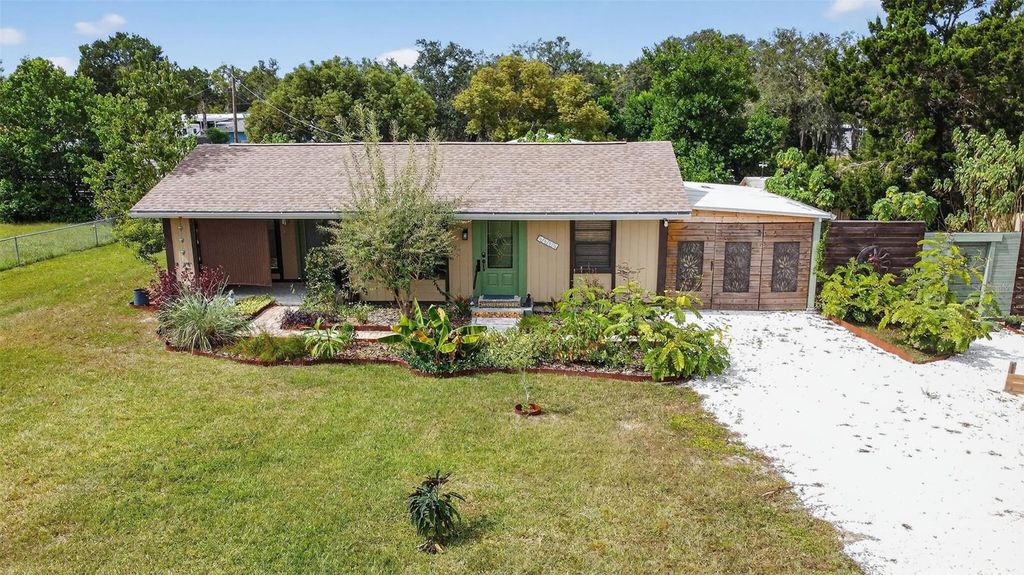 Photo of 6499 Nebula Street, Weeki Wachee, FL 34613 (MLS # W7879462)