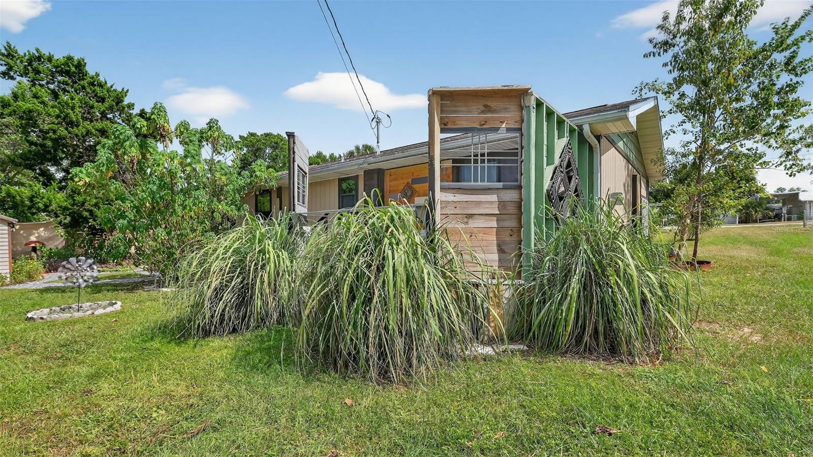 WEEKI WACHEE HILLS - Residential