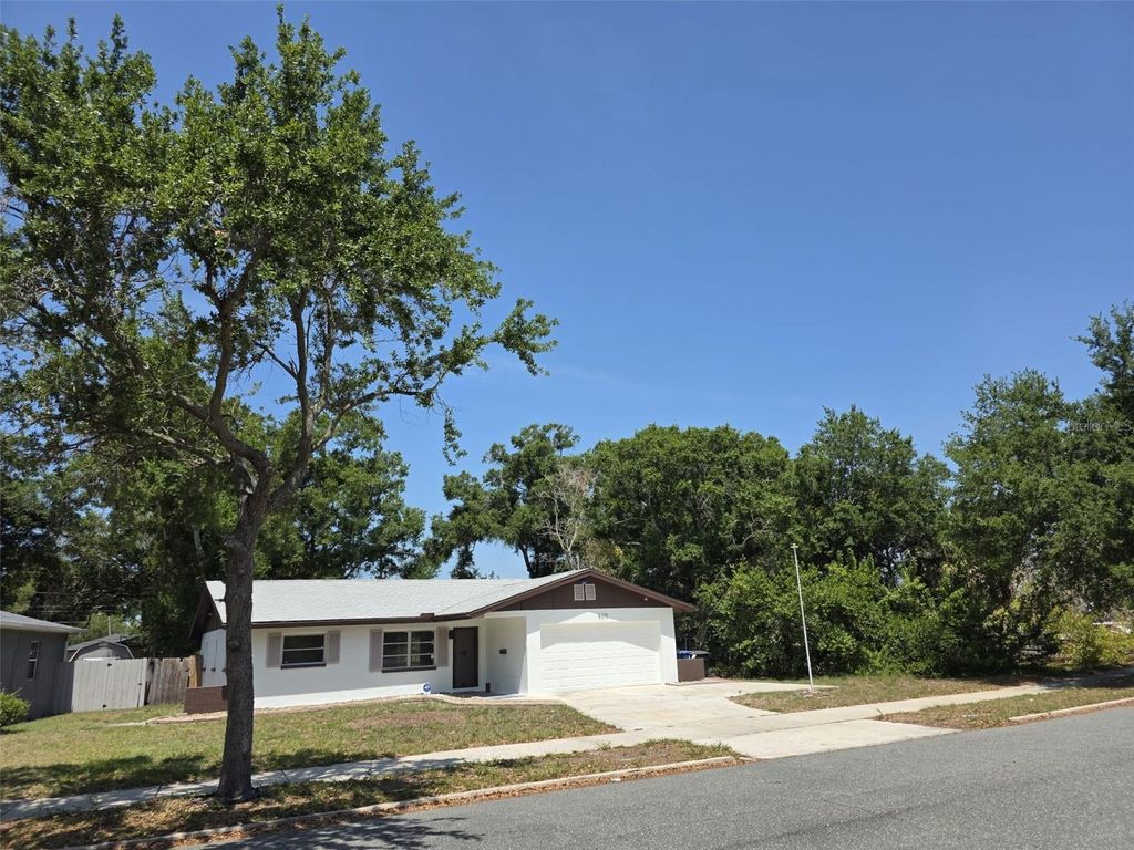 Photo of 5210 Dr Martin Luther King Jr St N Street, St Petersburg, FL 33703 (MLS # S5148335)