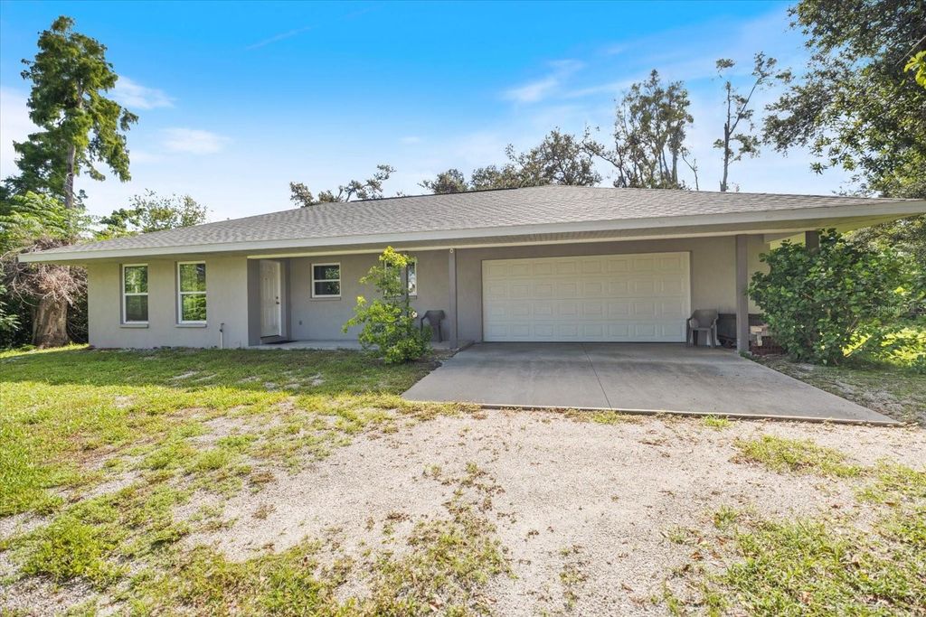 Photo of 8915 Vamo Road, Sarasota, FL 34231 (MLS # A4662681)