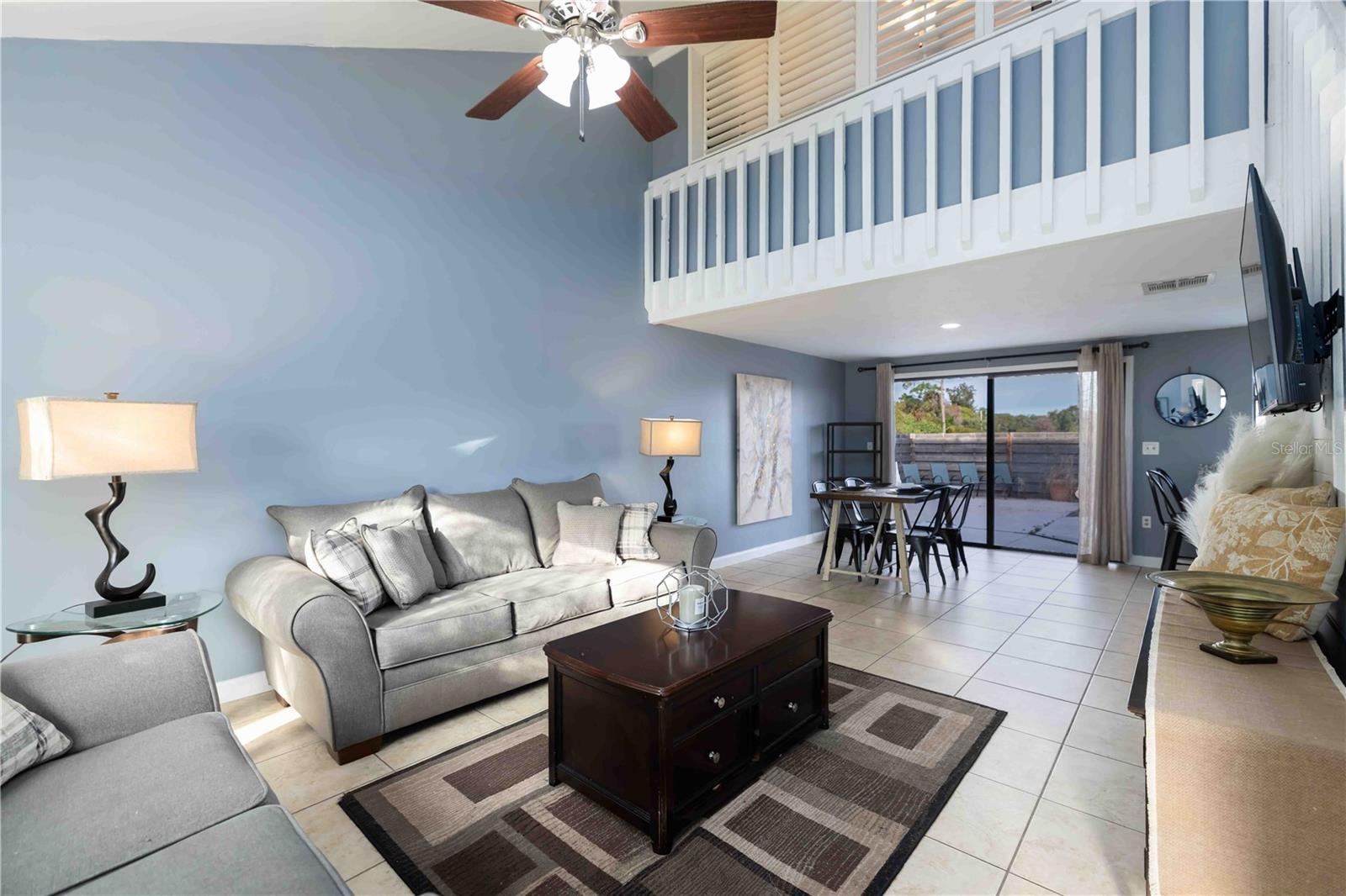 CEDAR HAMMOCK - Residential