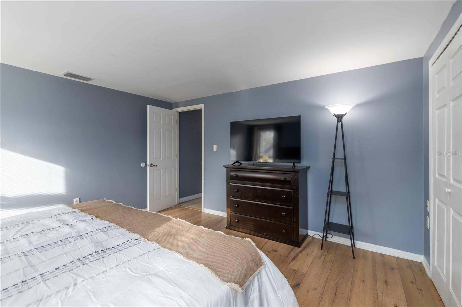 CEDAR HAMMOCK - Residential