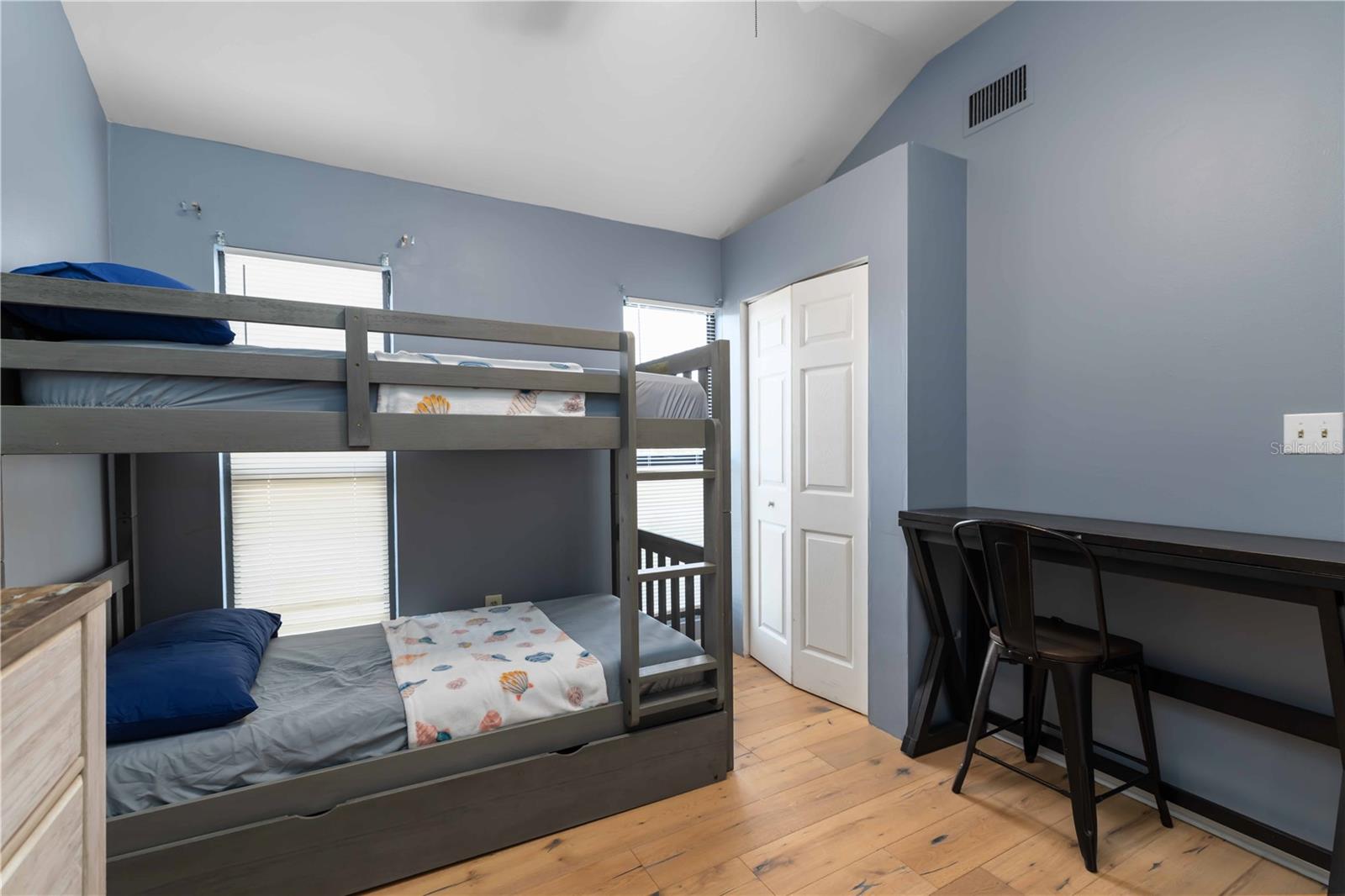 CEDAR HAMMOCK - Residential