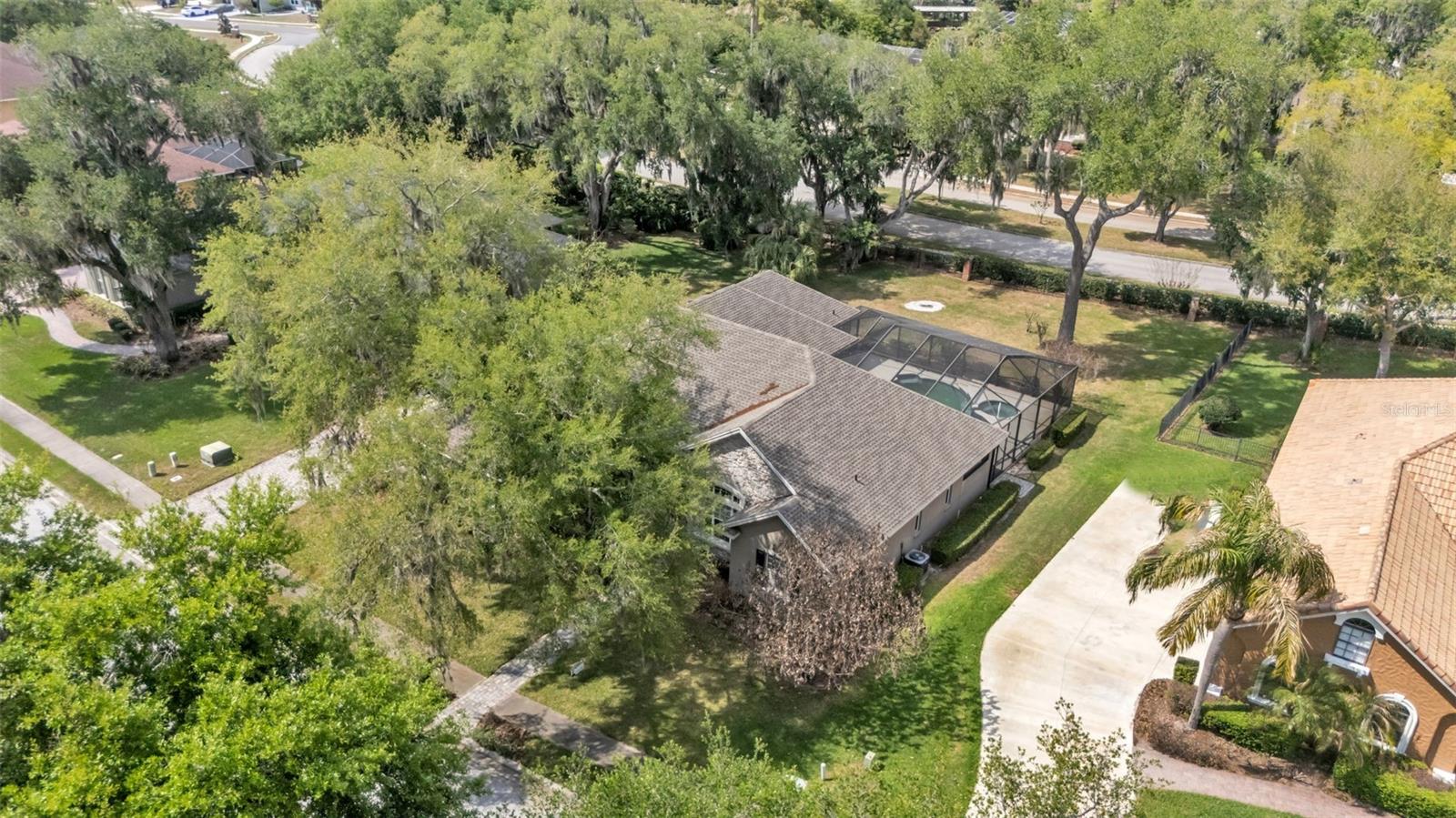 AMANDA OAKS - Residential