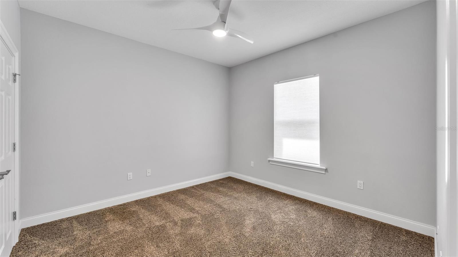 AMANDA OAKS - Residential