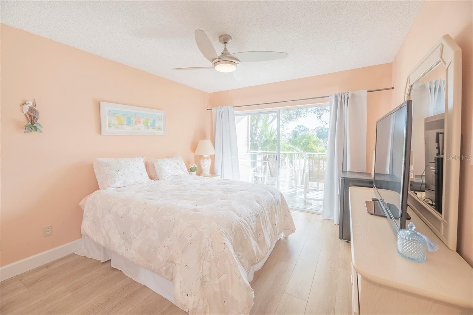 FARMINGTON VISTAS - Residential