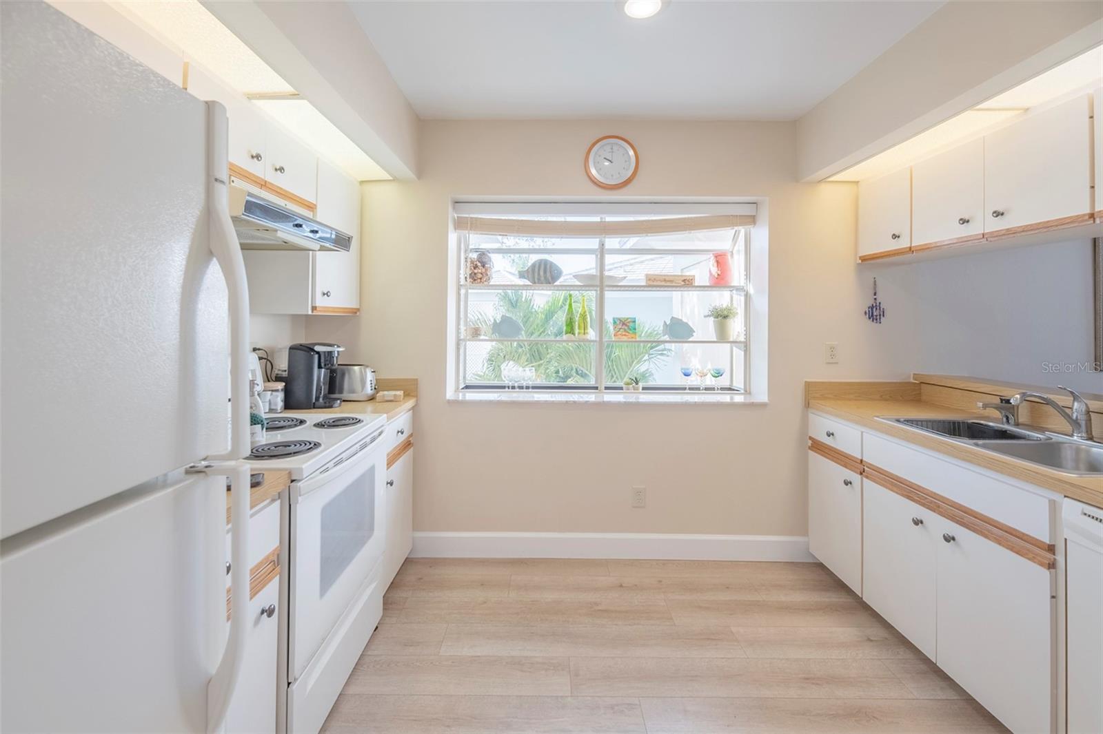 FARMINGTON VISTAS - Residential