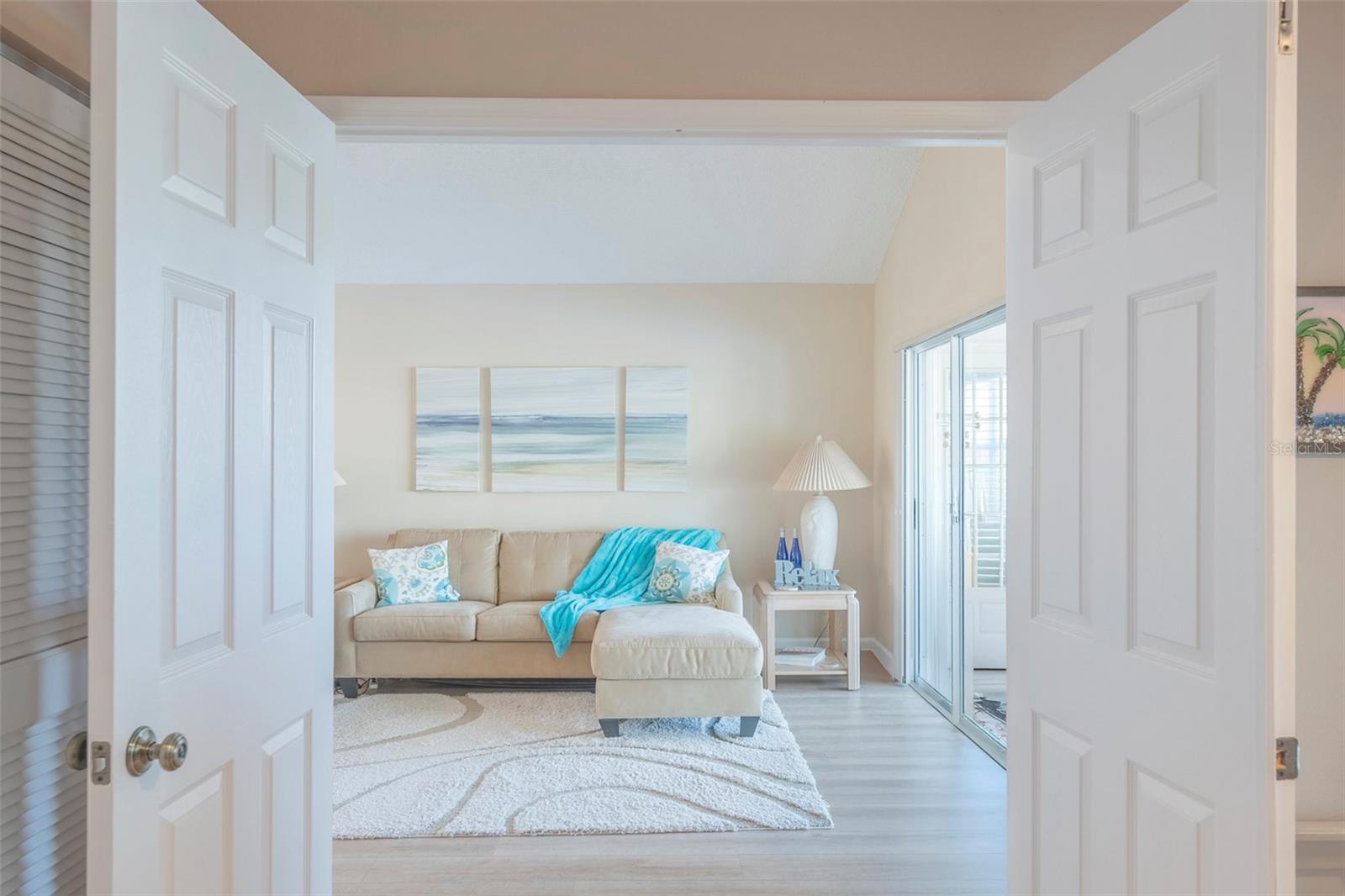 FARMINGTON VISTAS - Residential