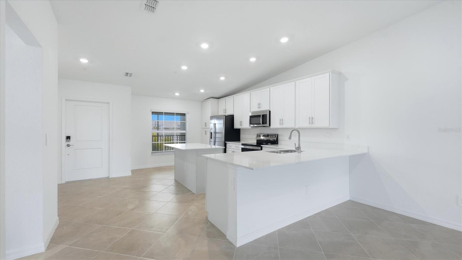 VERANDA III/WELLEN PARK PH I - Residential