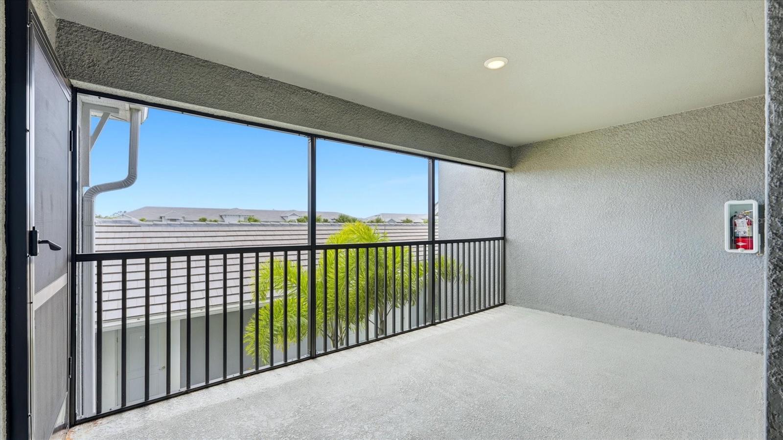 VERANDA III/WELLEN PARK PH I - Residential