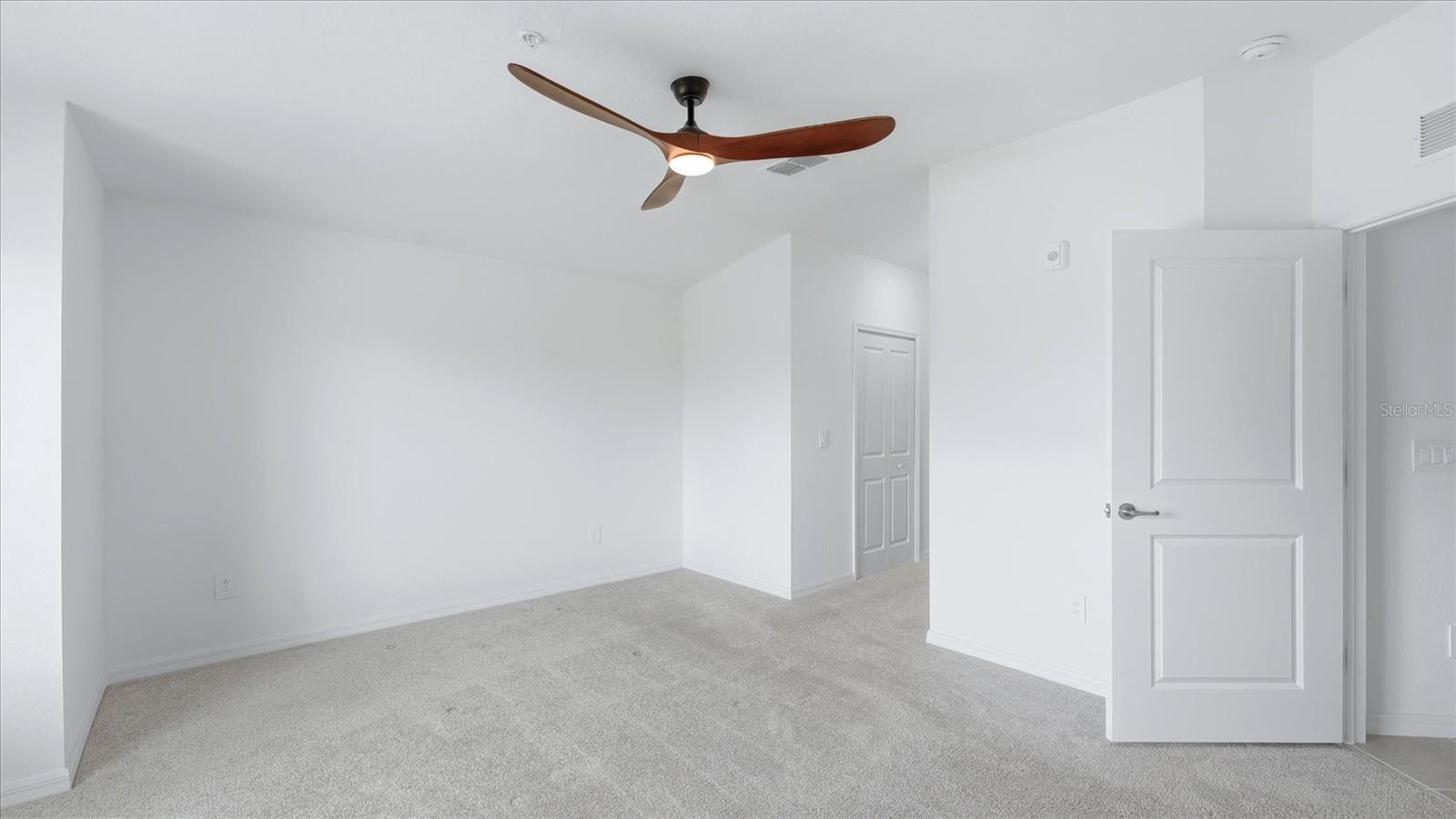 VERANDA III/WELLEN PARK PH I - Residential