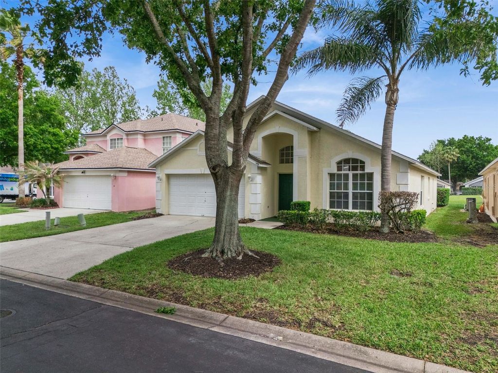 Photo of 148 Grosvenor Loop, Davenport, FL 33897 (MLS # S5147486)