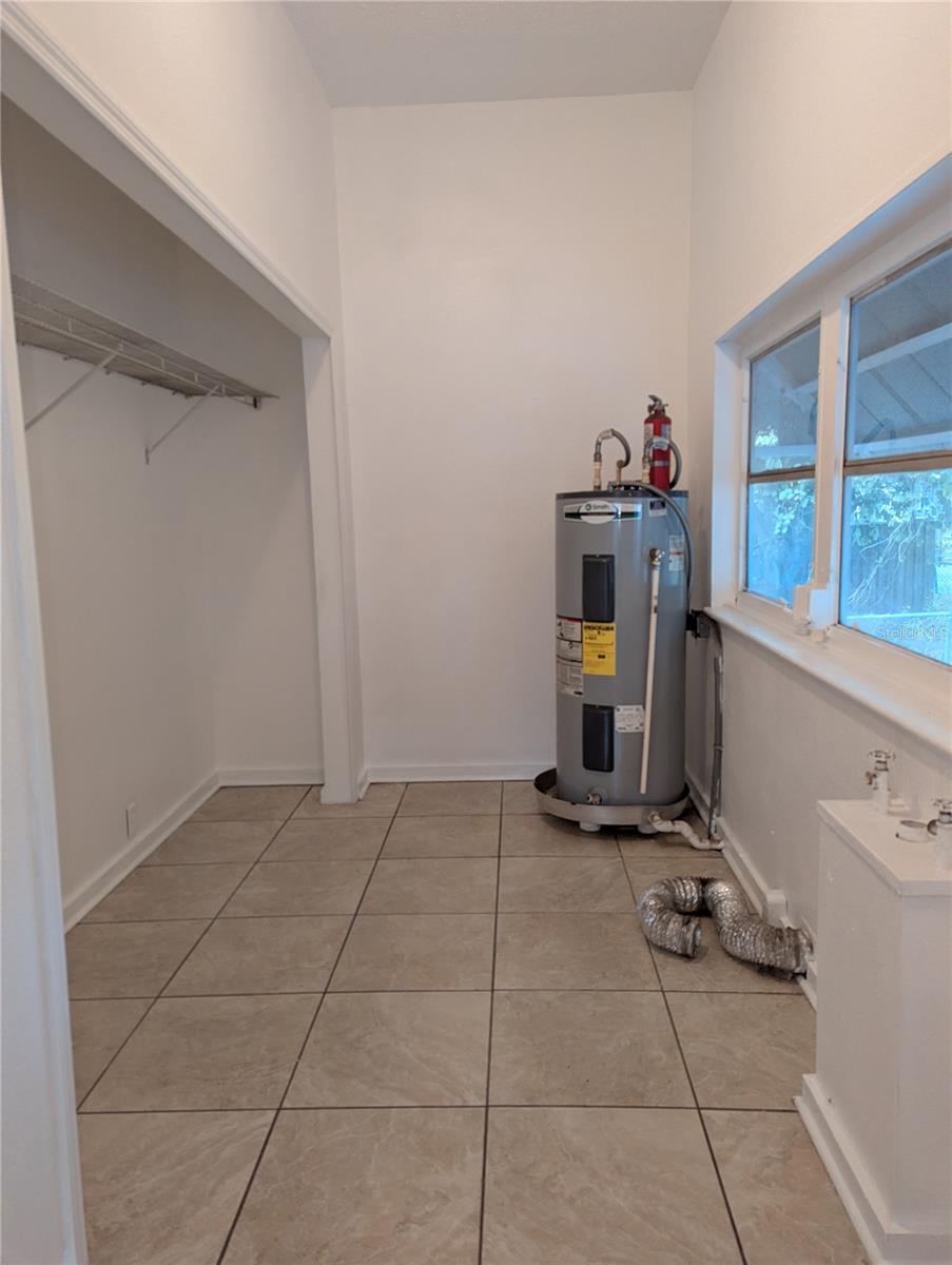 REYNOLDS J C SUB - Residential