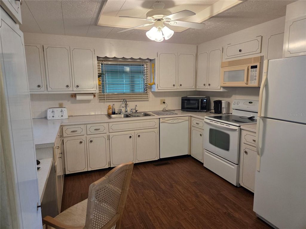 Photo of 9900 Ulmerton Road #13, Largo, FL 33771 (MLS # TB8492927)