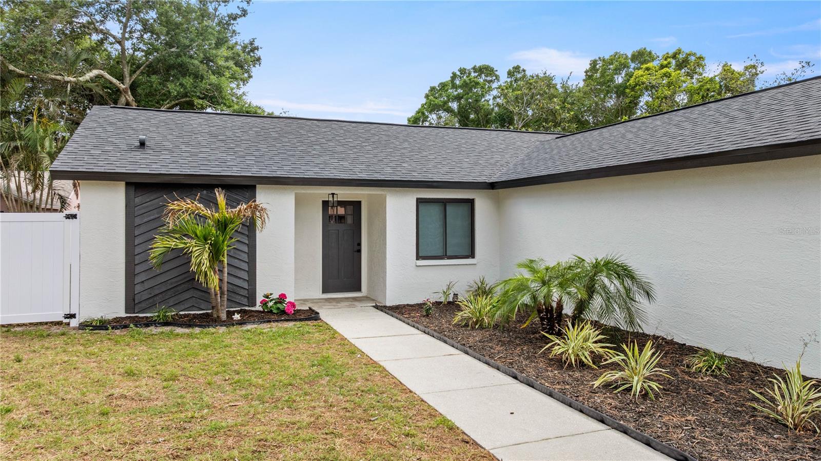 CYPRESS POINT - Residential