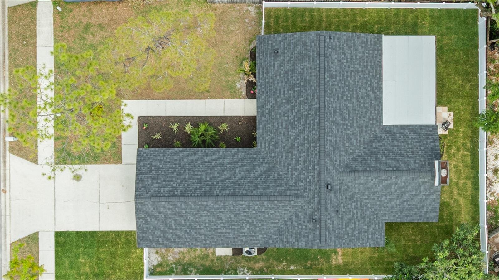 CYPRESS POINT - Residential