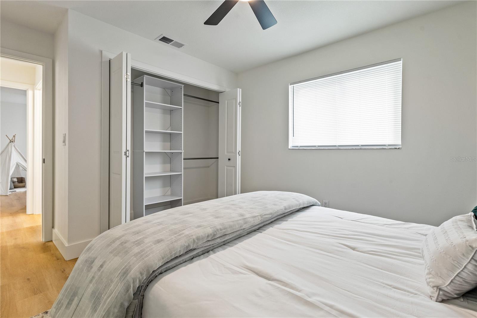 CYPRESS POINT - Residential