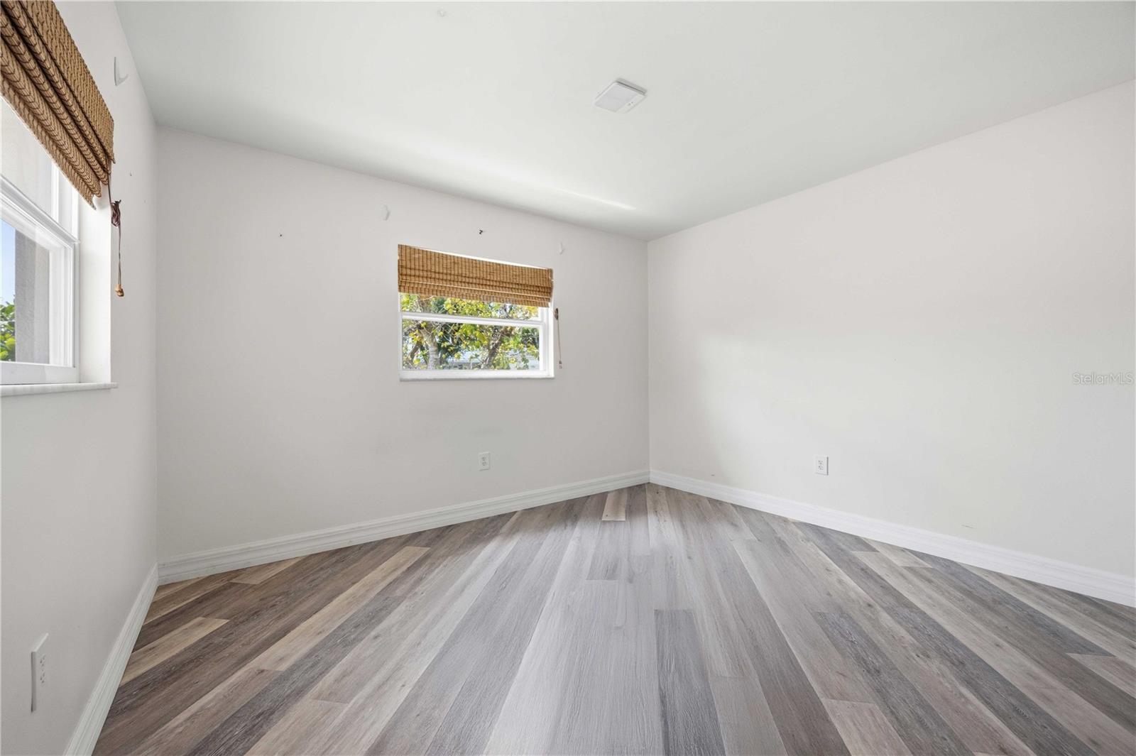 BEACH VILLAGE - Residential