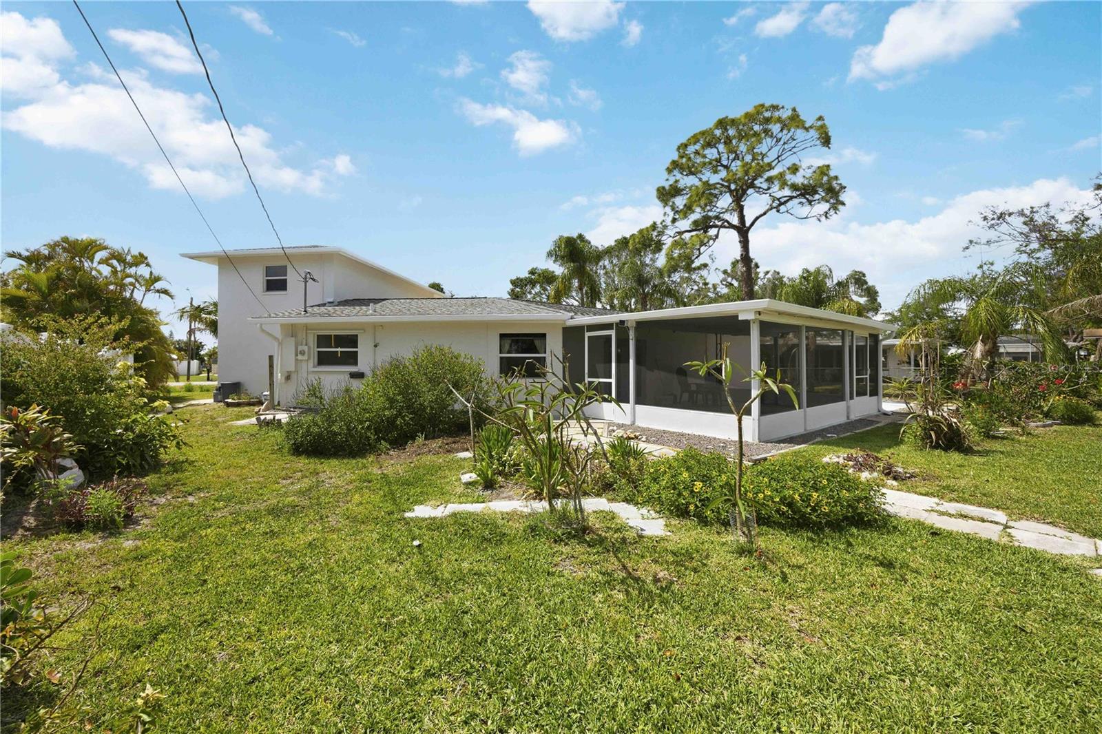 BEACH VILLAGE - Residential