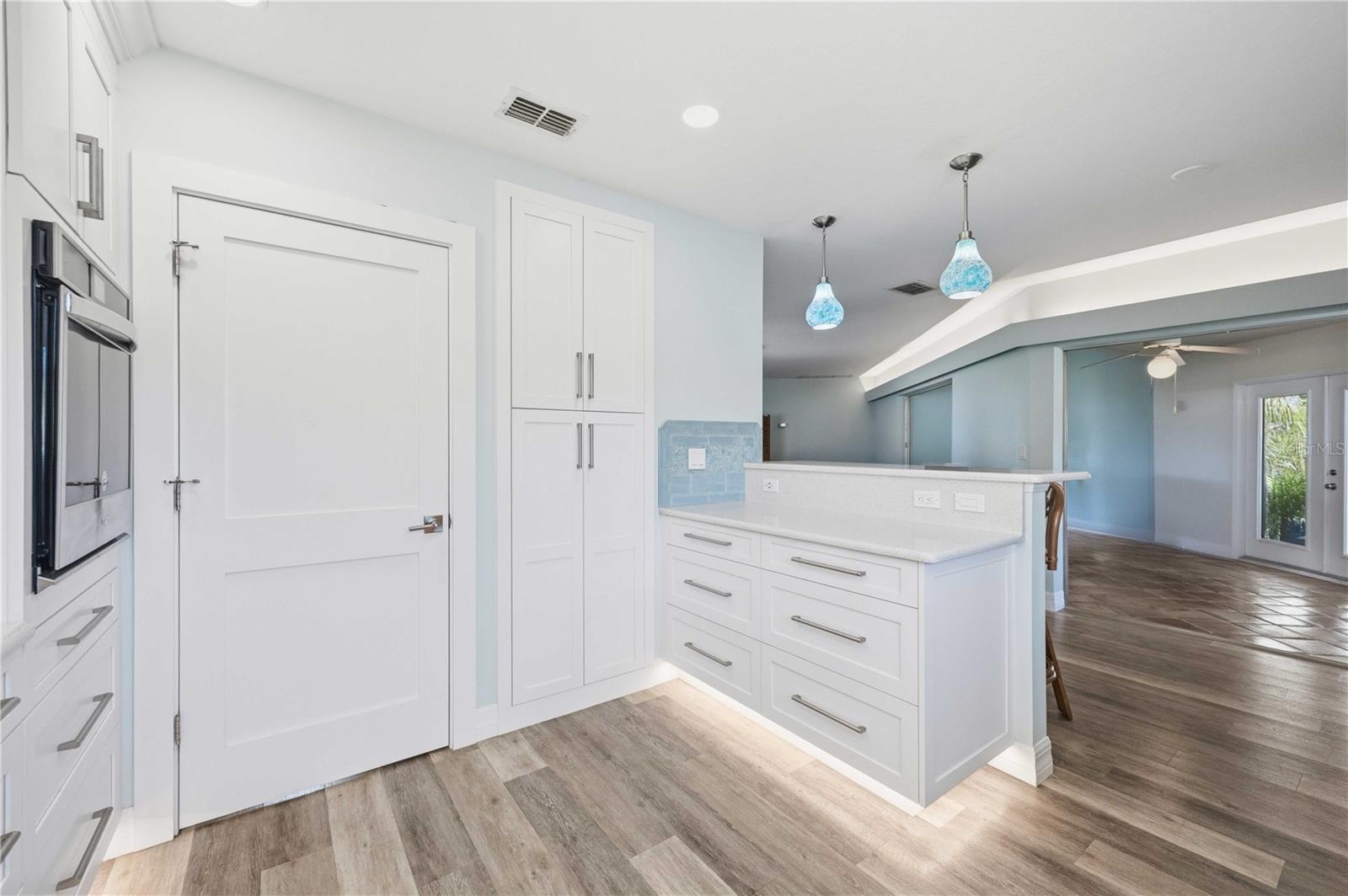 BEACH VILLAGE - Residential