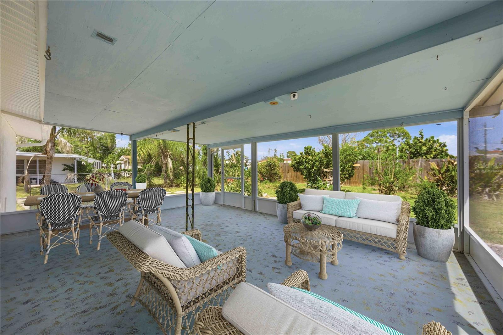 BEACH VILLAGE - Residential