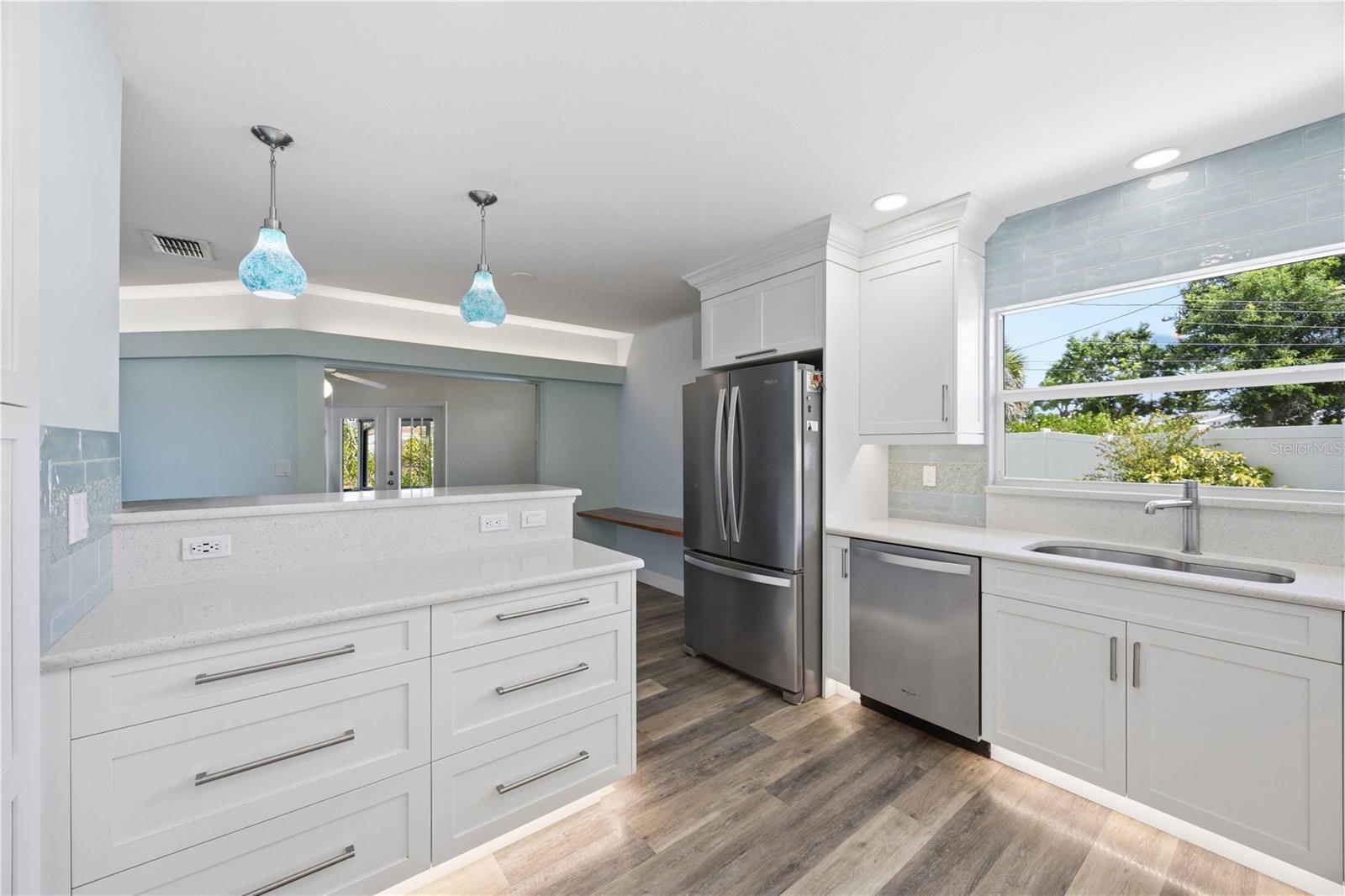 BEACH VILLAGE - Residential