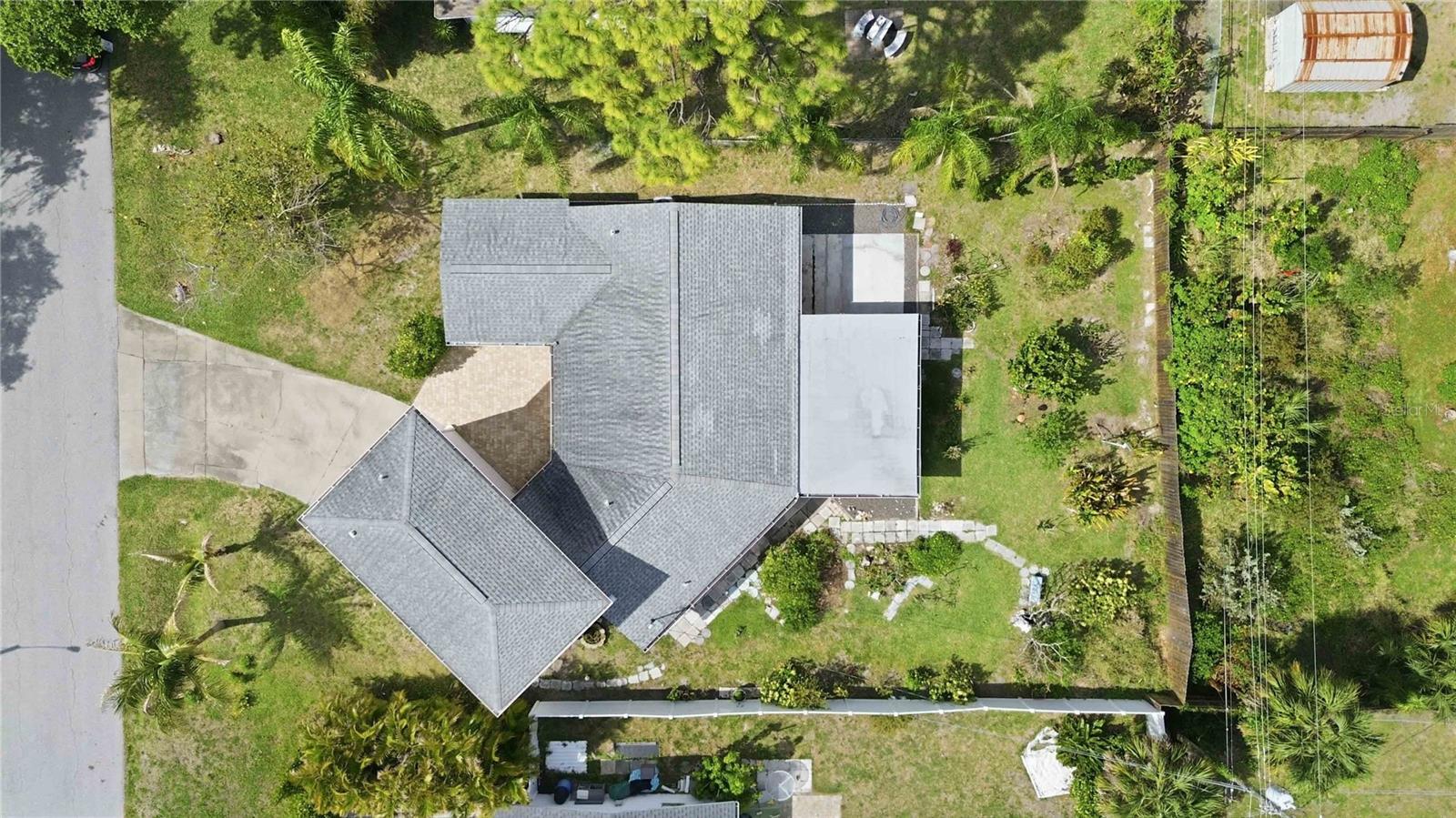 BEACH VILLAGE - Residential