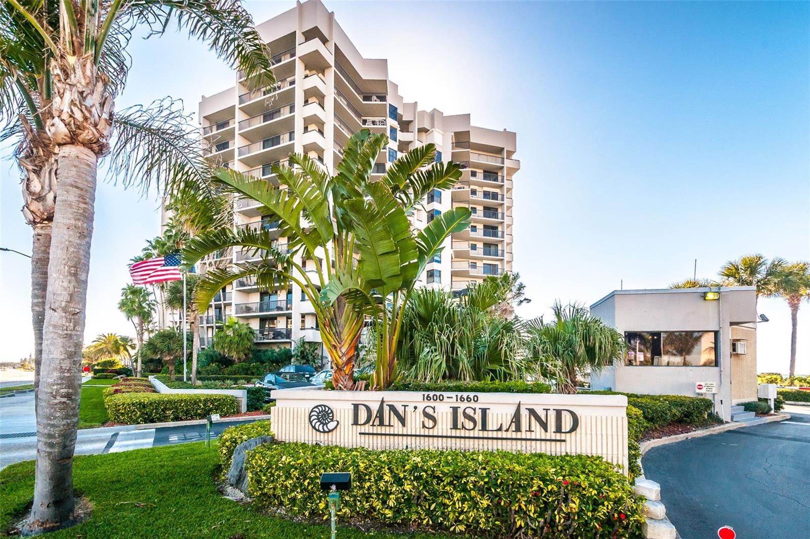 DANS ISLAND ON SAND KEY CONDO - Residential