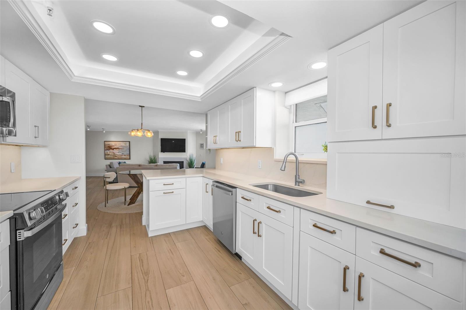 DANS ISLAND ON SAND KEY CONDO - Residential