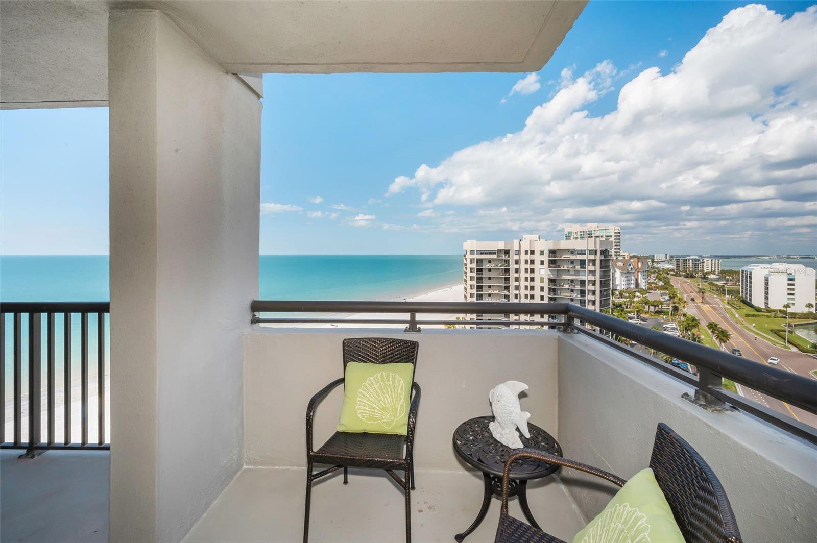 DANS ISLAND ON SAND KEY CONDO - Residential