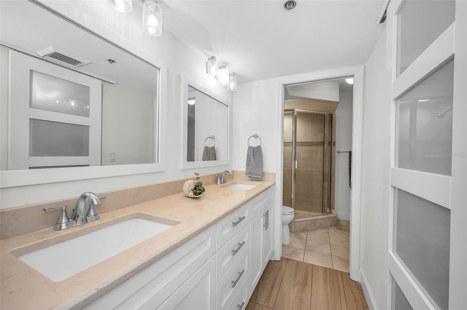 DANS ISLAND ON SAND KEY CONDO - Residential