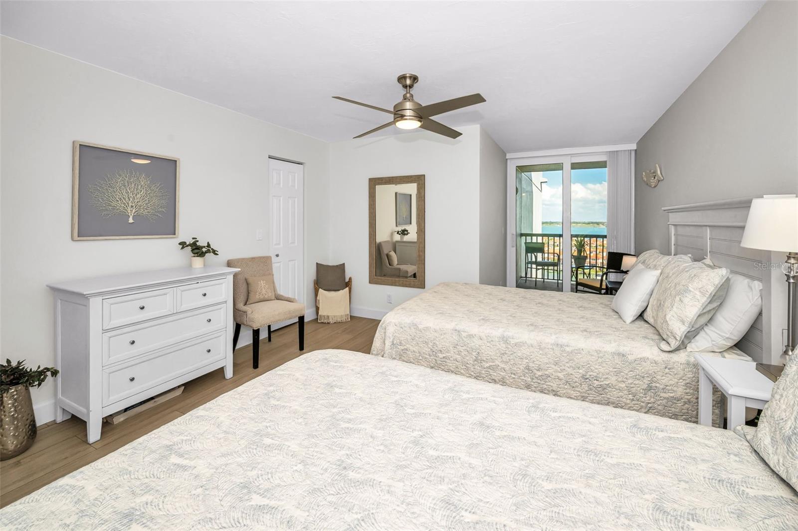 DANS ISLAND ON SAND KEY CONDO - Residential