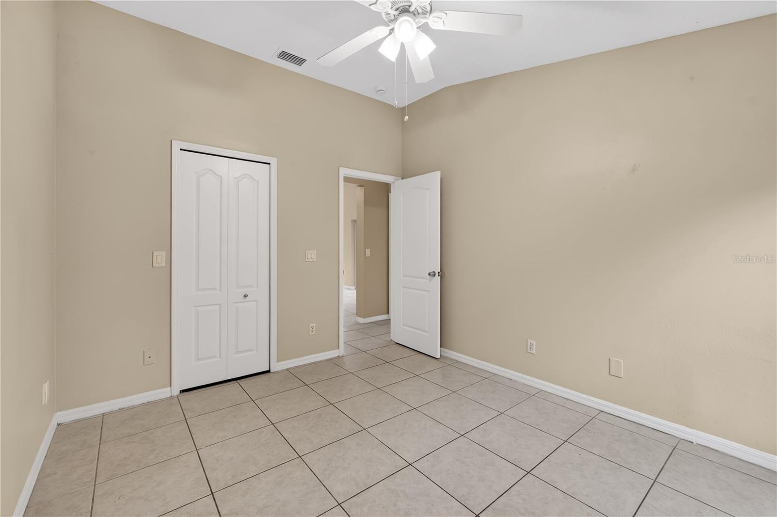 LAKE SHORE RANCH PH II A - Residential