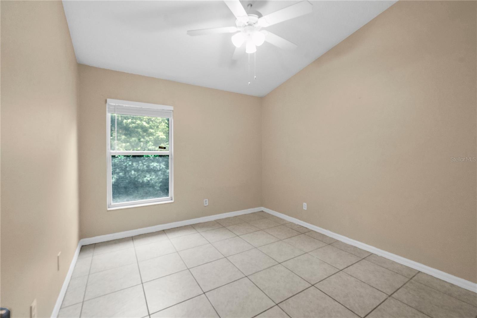 LAKE SHORE RANCH PH II A - Residential