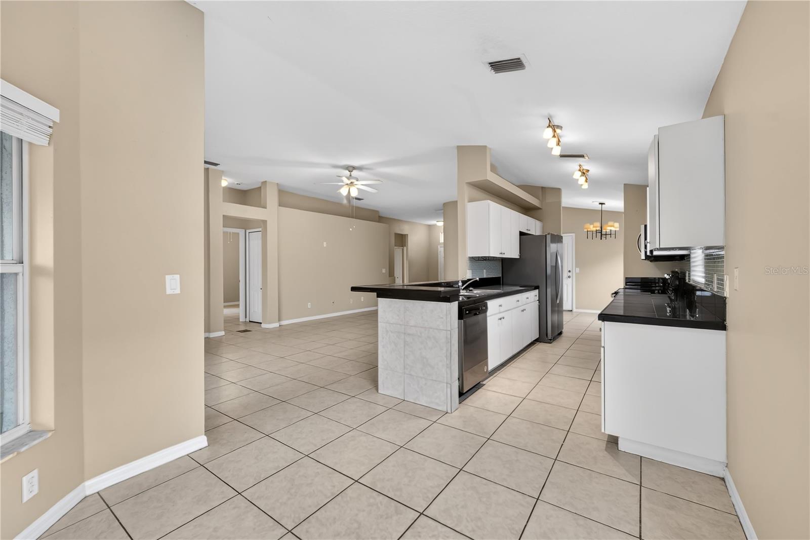 LAKE SHORE RANCH PH II A - Residential