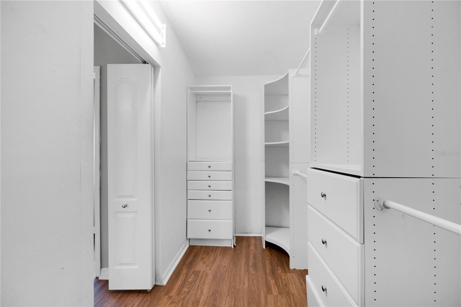 LAKE SHORE RANCH PH II A - Residential