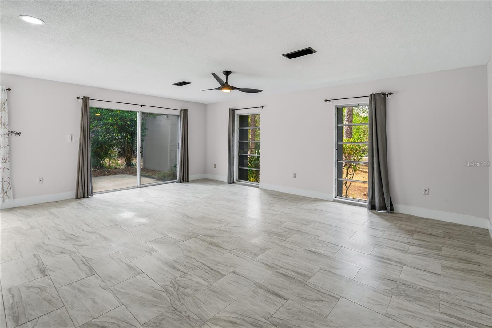 FOREST RIDGE - Residential